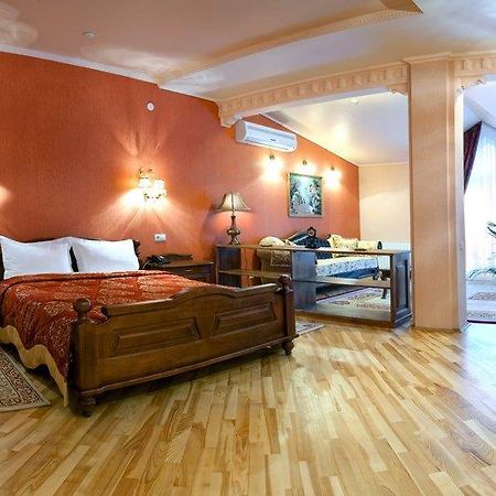 Okolytsya Motel Rivne Eksteriør bilde