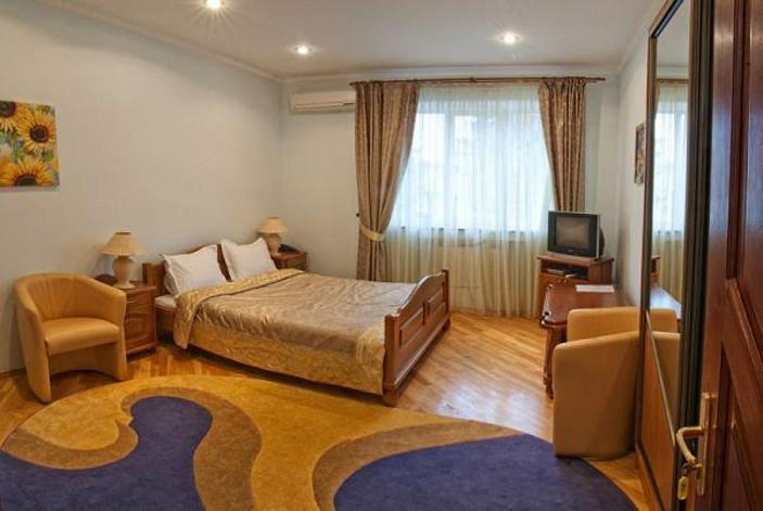 Okolytsya Motel Rivne Eksteriør bilde